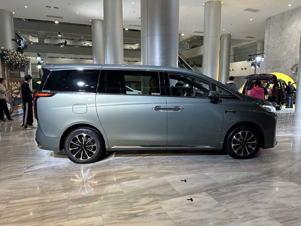 標配激光雷達+智能四驅 魏牌高山7上市售28.58萬元