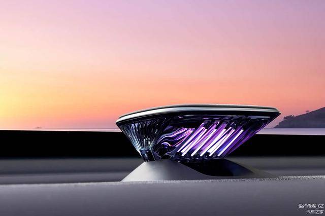 東風日產(chǎn)天籟?鴻蒙座艙全球首發(fā),開創(chuàng)燃油車智能化新范式