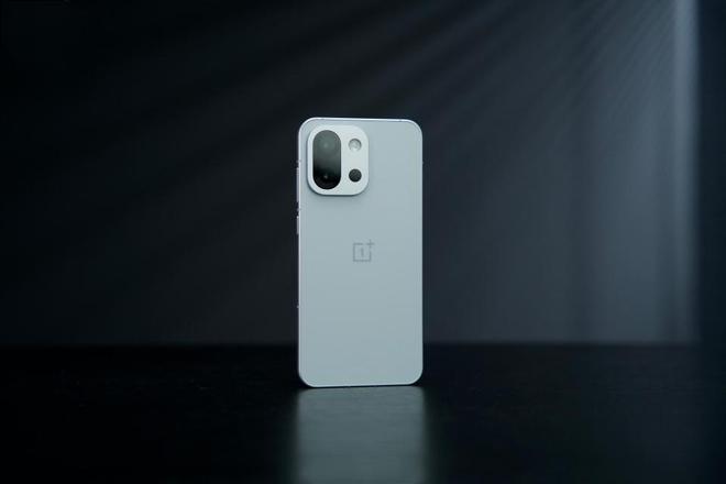 一加15T再次被確認:規格已基本清晰!iQOO 15 mini:待定中!