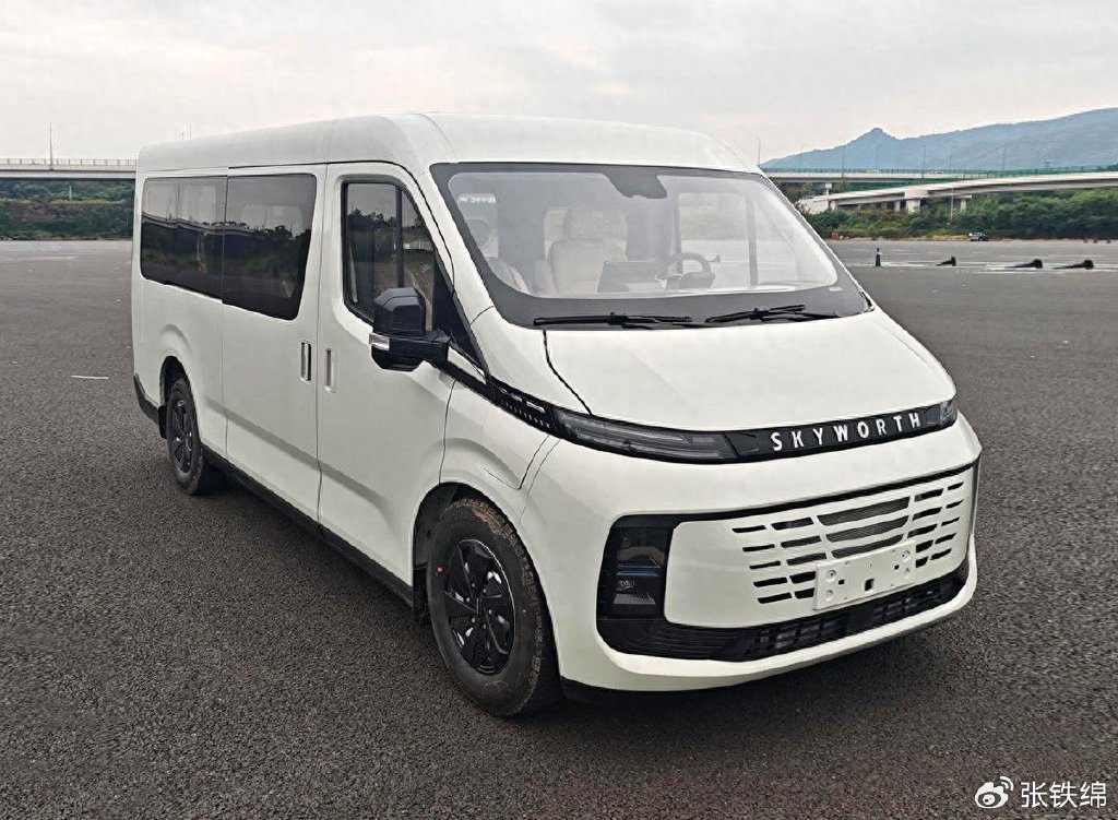 創維鴻途混動版正式申報,側滑門,車長5490mm,7/9座布局