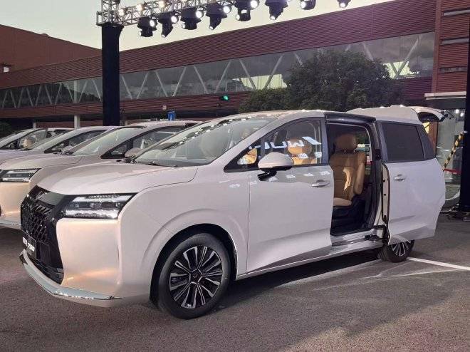 起售價7.3萬元:星光730正式上市