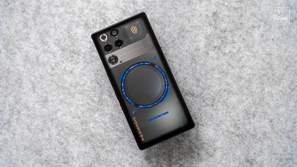 紅魔 11 Pro+ 體驗:給手機裝上內置水冷,是一種怎樣的體驗 圖片