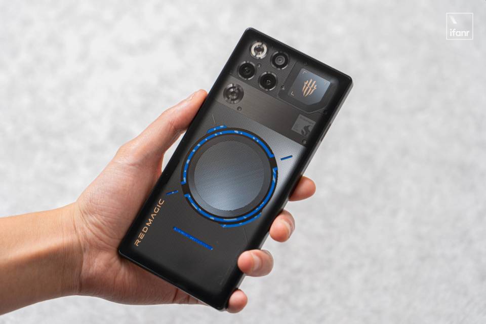 紅魔 11 Pro+ 體驗:給手機裝上內置水冷,是一種怎樣的體驗 圖片