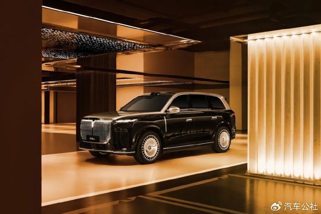 以泰山之名,一次頂級(jí)的豪華“爭(zhēng)峰”