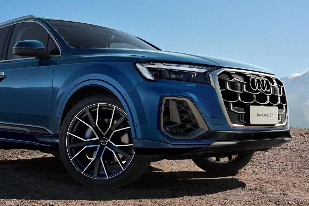 奧迪Q7:相信我,你還是曾經的那個少年