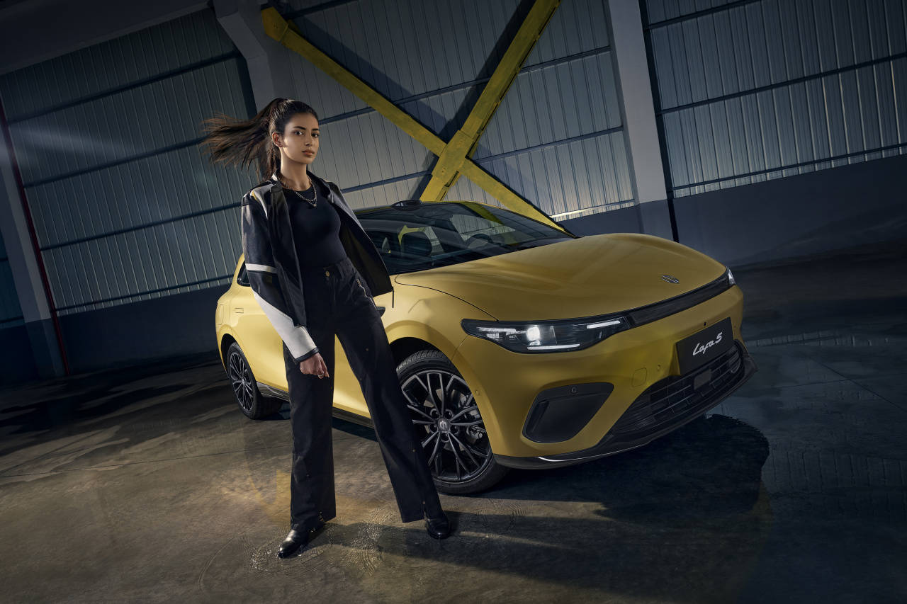 605km續(xù)航、8295P、激光雷達(dá)…填補(bǔ)10萬級純電轎跑市場空白