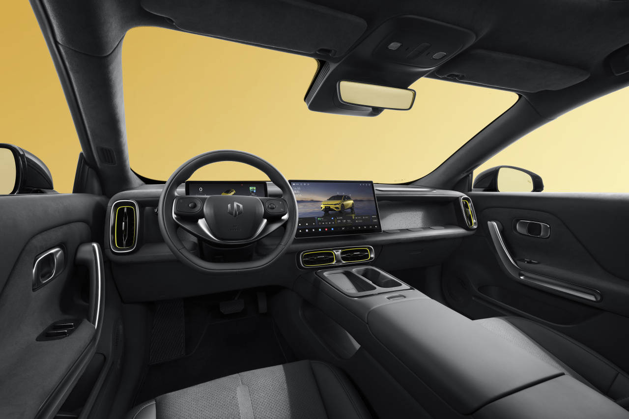 605km續(xù)航、8295P、激光雷達(dá)…填補(bǔ)10萬級純電轎跑市場空白